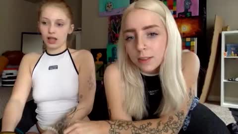 Roxy blue online show from February 23, 2026, 8:39 pm