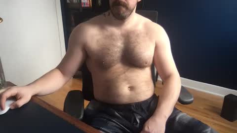 Snapshot of latenightlunch chatting on February 27, 2026, 3:12 pm Latenightlunch online show from February 27, 2026, 3:12 pm