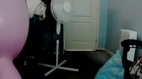 Snapshot of latexchris77 chatting on July 7, 2026, 3:49 pm latexchris77 online show from July 7, 2026, 3:49 pm