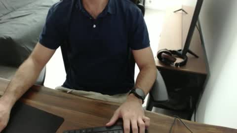 Snapshot of latexdave84 chatting on October 23, 2025, 10:36 am latexdave84 online show from October 23, 2025, 10:36 am