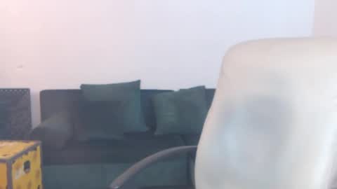 Snapshot of latexgoddesss chatting on September 29, 2025, 5:40 pm Jade online show from September 29, 2025, 5:40 pm