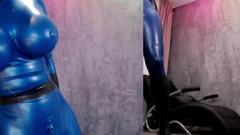 Snapshot of latexirime chatting on April 12, 2026, 5:29 pm Irime online show from April 12, 2026, 5:29 pm