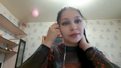 Snapshot of laticialoughry chatting on October 30, 2025, 8:16 am Amelia online show from October 30, 2025, 8:16 am