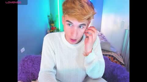 latin_boysxxx_ online show from March 10, 2026, 3:11 am