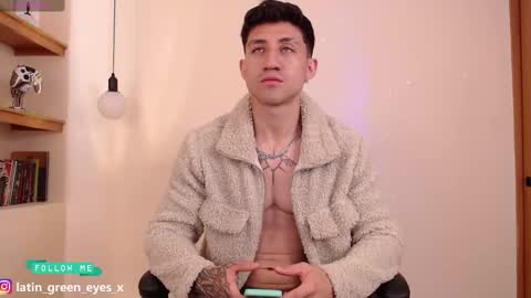 latin_green_eyes_ online show from March 10, 2025, 1:10 pm