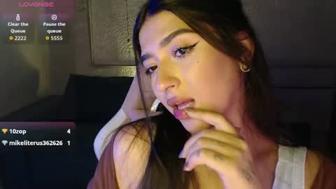 miiiiiiaaaa online show from August 7, 2026, 9:17 pm