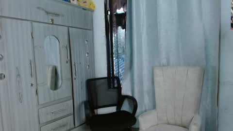latina_queen0 online show from July 18, 2026, 11:19 pm