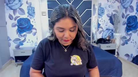 EMMA   online show from October 9, 2025, 2:26 pm