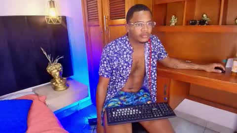 Snapshot of latinblack_98 chatting on January 9, 2026, 7:59 pm latinblack_98 online show from January 9, 2026, 7:59 pm