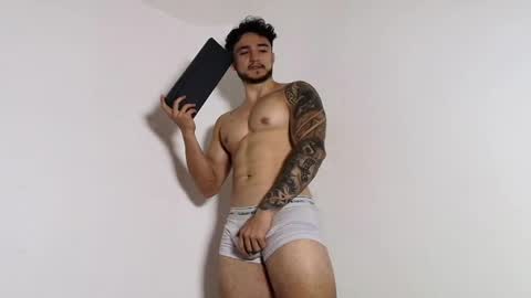 Snapshot of latinboyvip_ chatting on June 5, 2026, 2:34 pm LatinBoyVIP Colombian online show from June 5, 2026, 2:34 pm