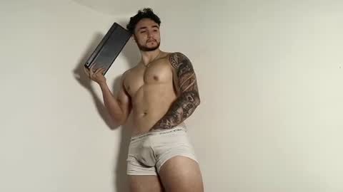 Snapshot of latinboyvip_ chatting on July 21, 2026, 2:41 pm LatinBoyVIP Colombian online show from July 21, 2026, 2:41 pm