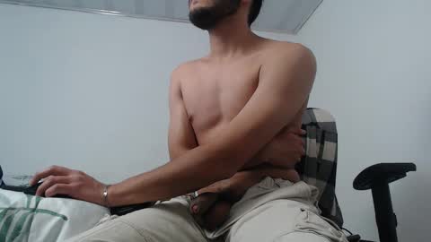 camilo online show from December 6, 2024, 1:29 am