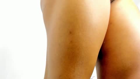 latinebonyts online show from October 3, 2025, 12:07 am