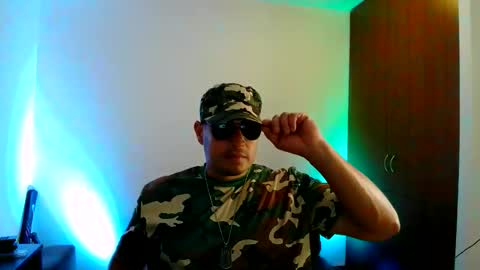 Latingogo online show from February 15, 2026, 2:52 am