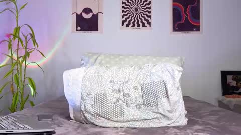 Logan online show from October 12, 2025, 10:09 pm