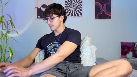 Logan online show from October 23, 2025, 9:24 pm