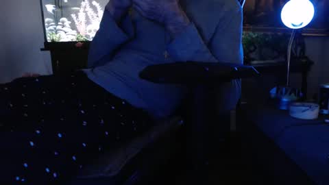 Snapshot of latinlover513 chatting on January 25, 2025, 10:28 pm latinlover513 online show from January 25, 2025, 10:28 pm