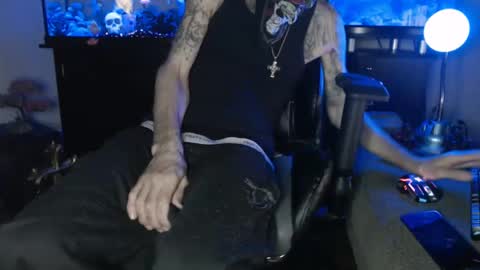Snapshot of latinlover513 chatting on February 5, 2025, 10:41 am latinlover513 online show from February 5, 2025, 10:41 am