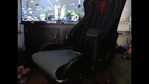 Snapshot of latinlover513 chatting on February 27, 2025, 6:42 pm latinlover513 online show from February 27, 2025, 6:42 pm