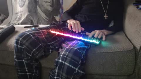 Snapshot of latinlover513 chatting on March 3, 2025, 9:48 pm latinlover513 online show from March 3, 2025, 9:48 pm