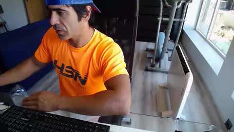 sam online show from October 11, 2025, 9:41 am