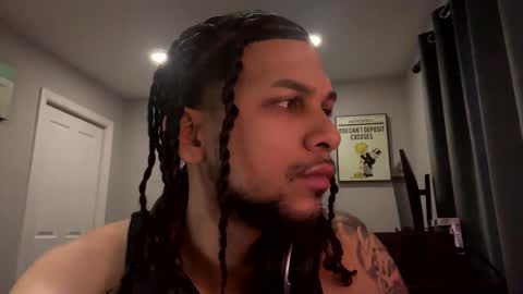 Snapshot of latinocock01 chatting on February 1, 2026, 11:53 am latinocock01 online show from February 1, 2026, 11:53 am
