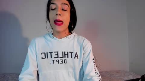 Snapshot of latinsecretfantasy chatting on February 23, 2025, 10:42 pm latinsecretfantasy online show from February 23, 2025, 10:42 pm