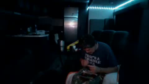 latniter online show from January 10, 2025, 11:22 am