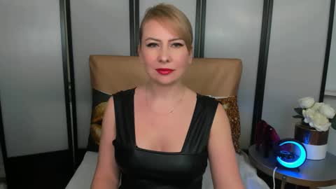 Latoya online show from February 12, 2025, 6:08 am