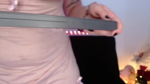 lau_24 online show from March 1, 2026, 7:49 pm