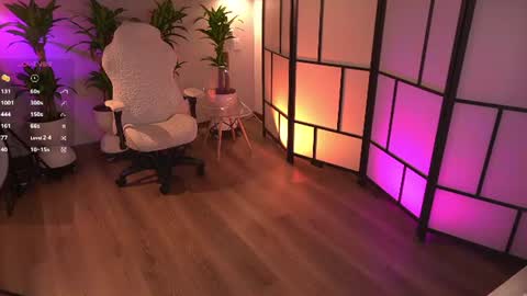 IG 1lau  1 X 1lau  1 online show from June 18, 2026, 11:20 pm