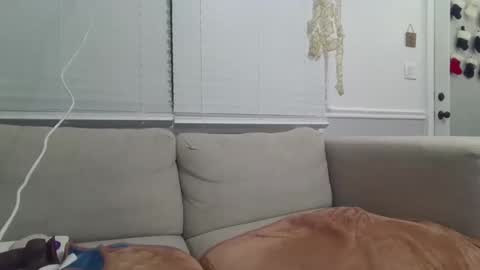 LauLauMa online show from December 28, 2024, 12:47 am