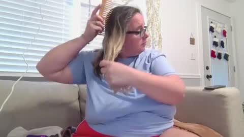 LauLauMa online show from December 29, 2024, 8:37 pm