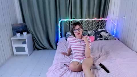 Kylie online show from November 14, 2025, 8:51 pm