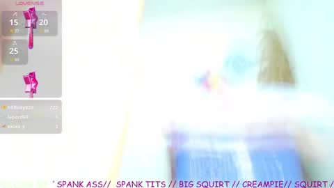 Snapshot of laura__vega chatting on January 25, 2025, 5:40 am NATALIA PUERTAS online show from January 25, 2025, 5:40 am