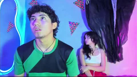 laura_and_kevin online show from October 19, 2025, 3:34 pm