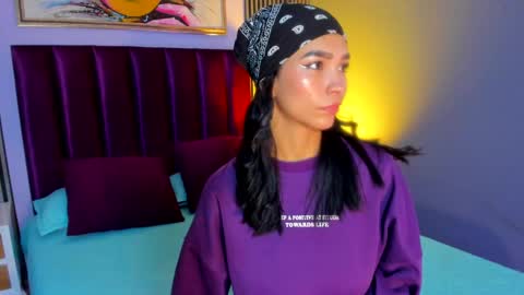 Laura online show from April 17, 2026, 12:52 pm