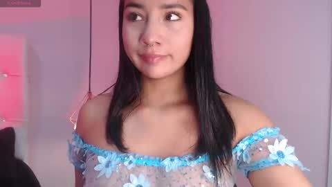 Snapshot of laura_golden1 chatting on October 23, 2025, 11:53 am lLAURA online show from October 23, 2025, 11:53 am