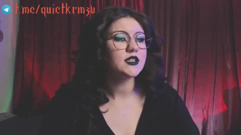 Snapshot of laura_karamazov chatting on January 23, 2025, 12:41 pm Miss Laura online show from January 23, 2025, 12:41 pm