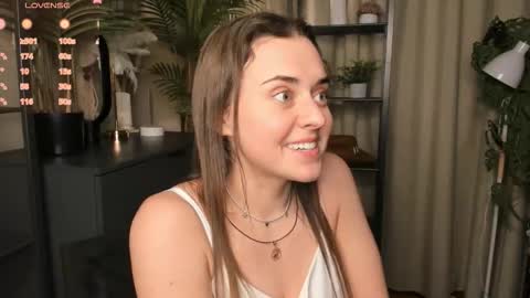 Samantha online show from November 27, 2025, 4:09 pm