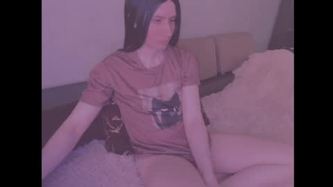 laura_night_byte online show from July 5, 2026, 6:42 am