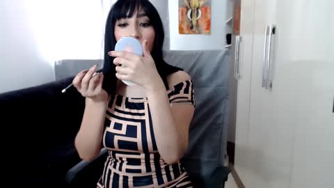 Laura online show from January 7, 2025, 7:38 pm