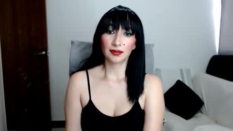 Snapshot of laura_pervert_ chatting on March 27, 2026, 9:25 pm Laura online show from March 27, 2026, 9:25 pm