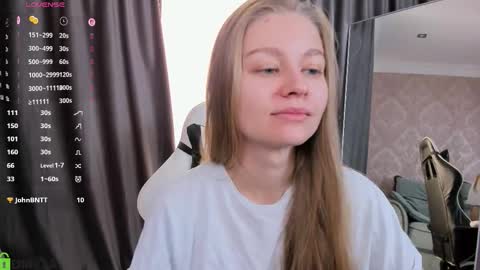 Laura online show from October 4, 2025, 8:45 am