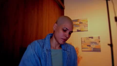 Laura Rose online show from March 9, 2026, 7:07 pm