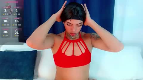 Laura online show from November 20, 2025, 7:30 am