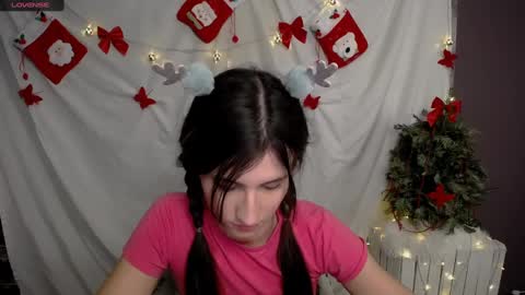 Laura online show from December 10, 2024, 9:12 am