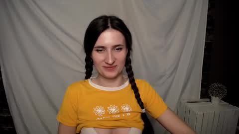 Laura online show from February 14, 2025, 1:08 pm