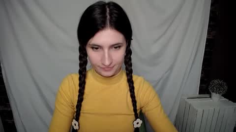 Laura online show from February 16, 2025, 8:43 am