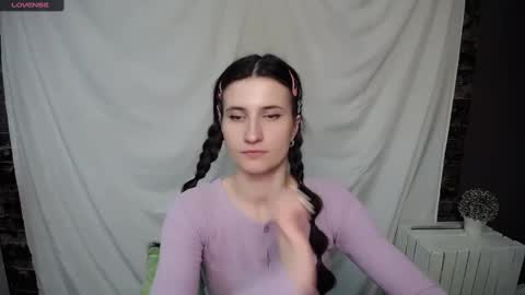 Laura online show from February 20, 2025, 11:20 am